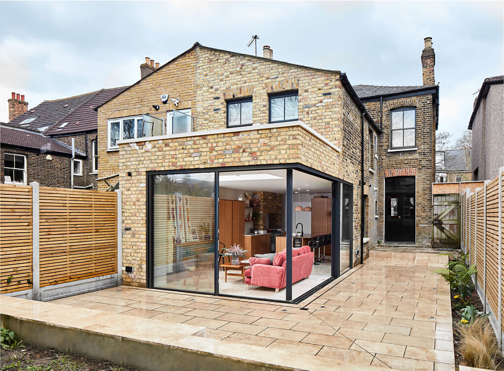 Griffon-Construction-Fairlop-Road-1.jpg